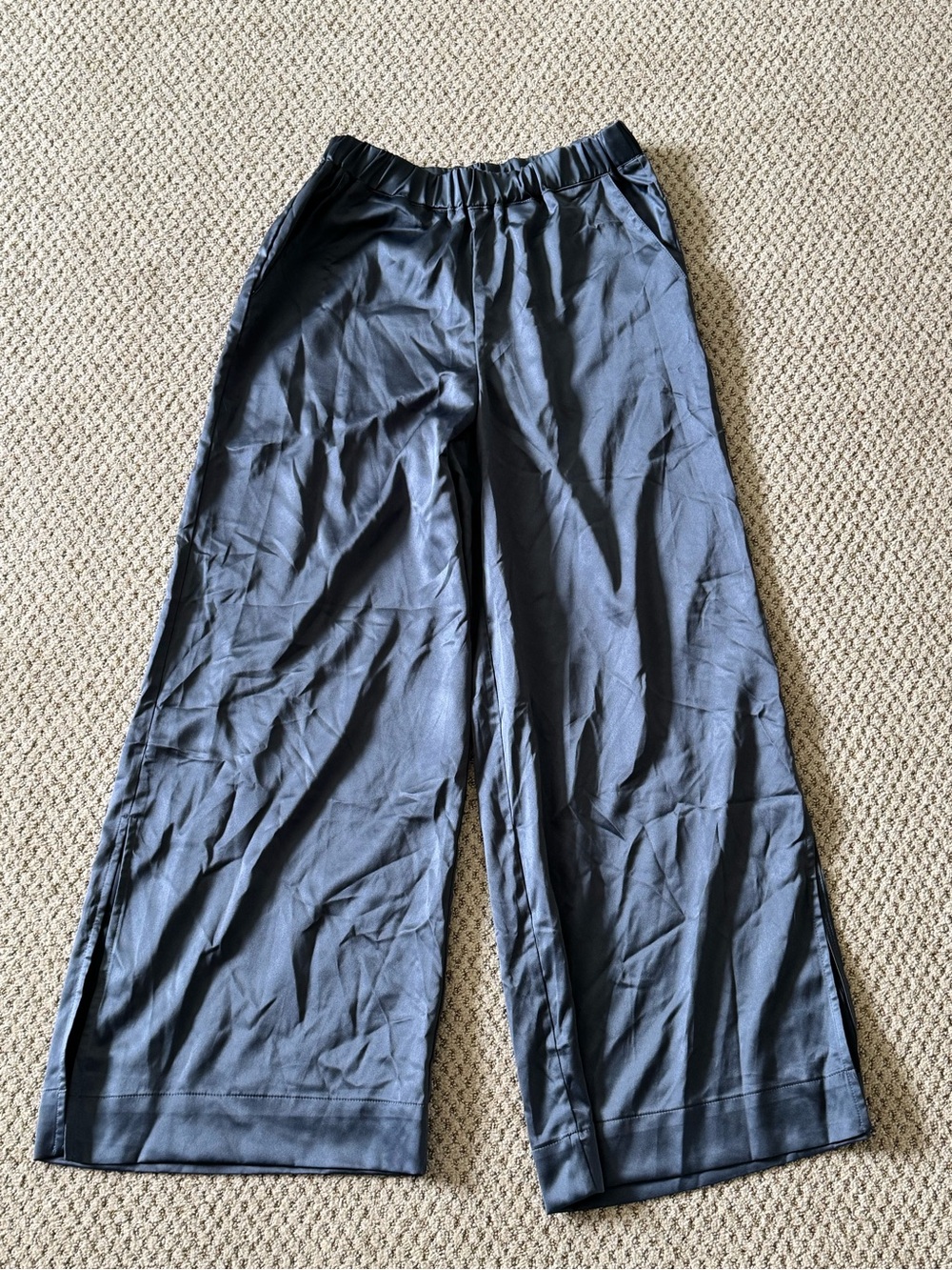 Express Black Wide-Leg Pull-On Boot Cut Pants
